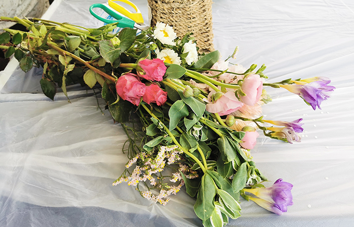 1616150759707573.jpg 插花照片2小.jpg